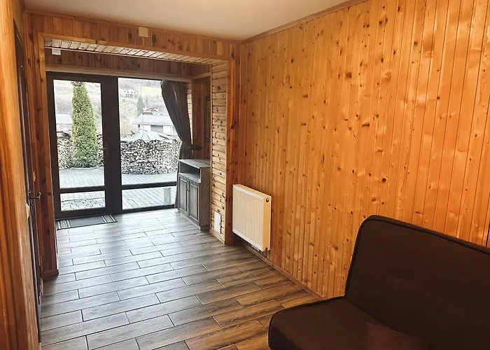 Шале Фільварок